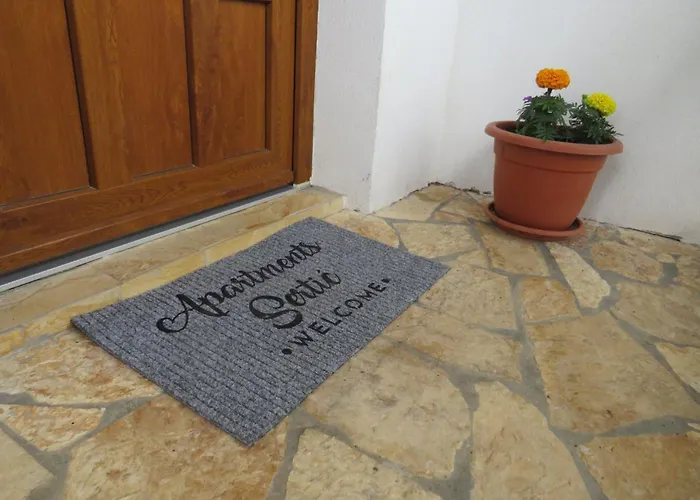 Apartments Sertic 4 Stars